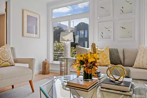 2226 Beach St, San Francisco, CA 94123 photo 4