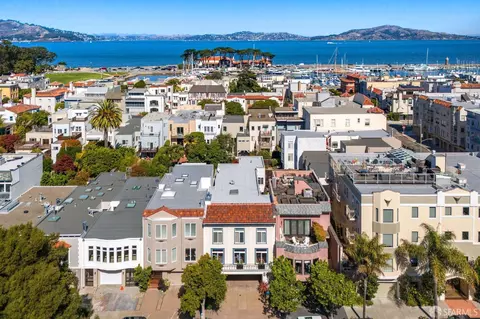 2226 Beach St, San Francisco, CA 94123 photo 25