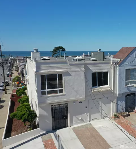 2195 42nd Ave, San Francisco, CA 94116