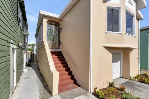 50 Nantucket Ave, San Francisco, CA 94112 photo 3