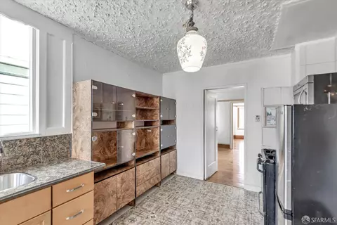 50 Nantucket Ave, San Francisco, CA 94112 photo 14