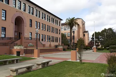 50 Nantucket Ave, San Francisco, CA 94112 photo 49