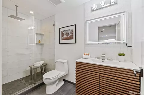 67 Gladstone Dr, San Francisco, CA 94112 photo 21