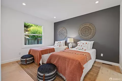 67 Gladstone Dr, San Francisco, CA 94112 photo 19