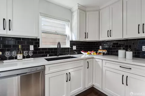 161 Edinburgh St, San Francisco, CA 94112 photo 19