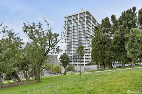 2200 Sacramento St #206, San Francisco, CA 94115