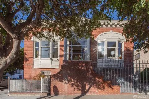 1696 Mckinnon Ave, San Francisco, CA 94124