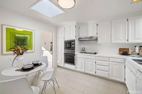 2467 15th Ave, San Francisco, CA 94116 photo 27