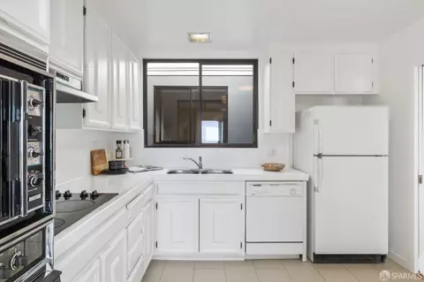 2467 15th Ave, San Francisco, CA 94116 photo 24