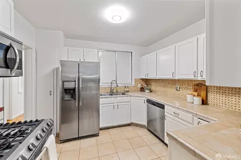 732 Shields St, San Francisco, CA 94132 photo 8