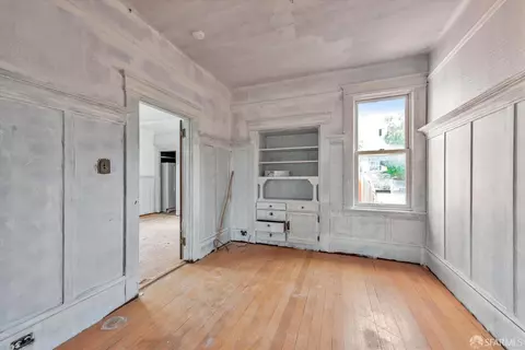 83 Lisbon St, San Francisco, CA 94112 photo 12