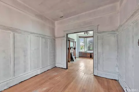 83 Lisbon St, San Francisco, CA 94112 photo 14
