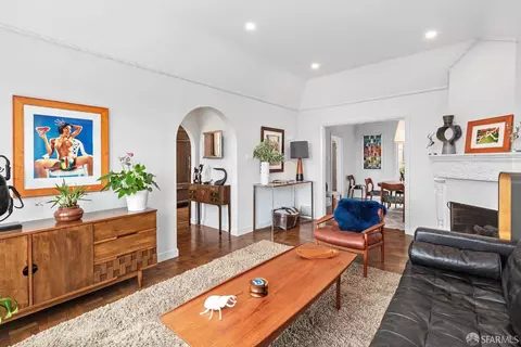 2412 Castro St, San Francisco, CA 94131 photo 4