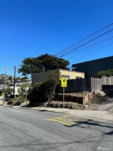295 Staples Ave, San Francisco, CA 94112 photo 16