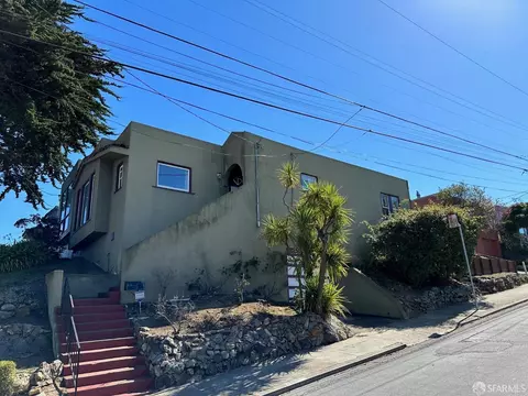 295 Staples Ave, San Francisco, CA 94112 photo 3