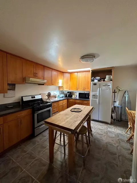295 Staples Ave, San Francisco, CA 94112 photo 9