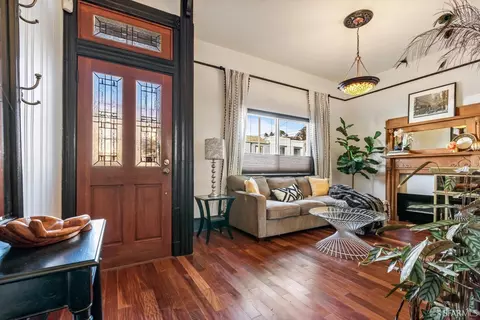 115 Farallones St, San Francisco, CA 94112 photo 3