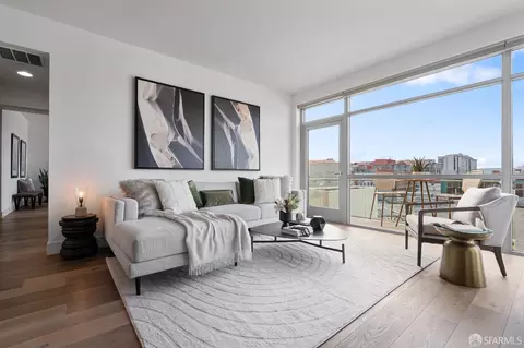 72 Townsend St #807, San Francisco, CA 94107
