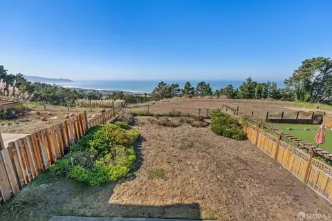 426 Imperial Dr, Pacifica, CA 94044 photo 3