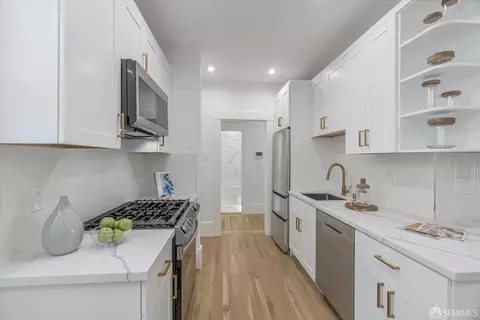 1335 16th Ave #3, San Francisco, CA 94122