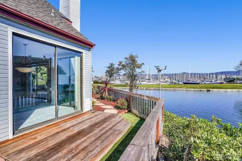 25 Regulus Ct, Alameda, CA 94501 photo 22