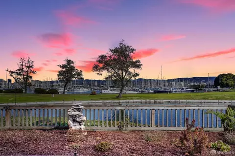 25 Regulus Ct, Alameda, CA 94501 photo 12