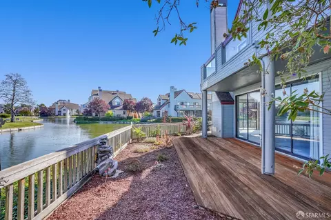25 Regulus Ct, Alameda, CA 94501 photo 11
