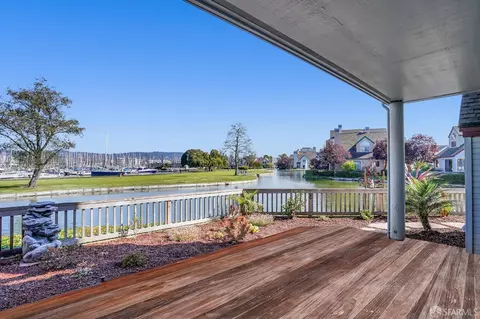 25 Regulus Ct, Alameda, CA 94501 photo 14