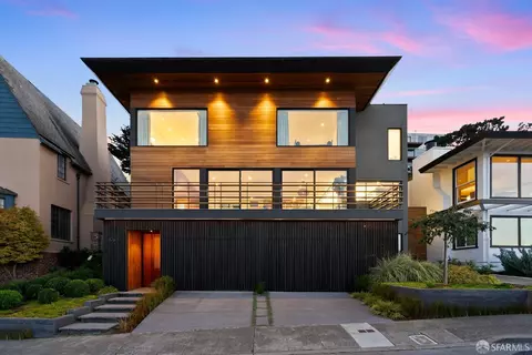 565 Ortega St, San Francisco, CA 94122