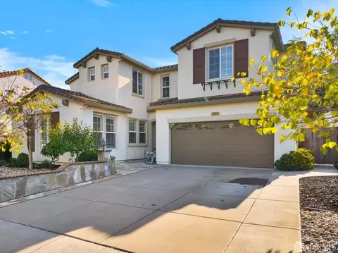 2724 Spindrift Ct, Hayward, CA 94545