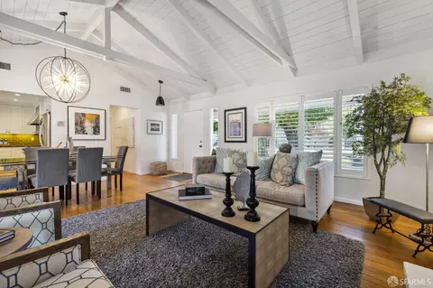 1028 Dyer Dr, Lafayette, CA 94549