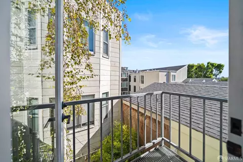 1 Cottage Row, San Francisco, CA 94115 photo 16