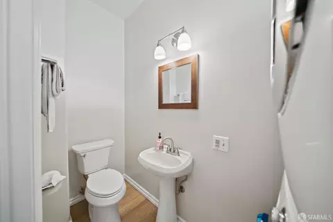 1 Cottage Row, San Francisco, CA 94115 photo 31