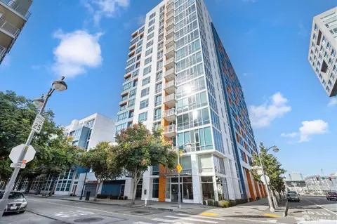 300 Berry St #518, San Francisco, CA 94158