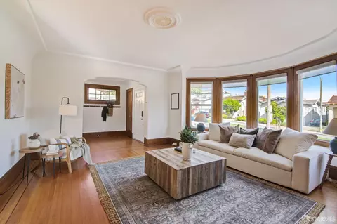 565 Miramar Ave, San Francisco, CA 94112 photo 3