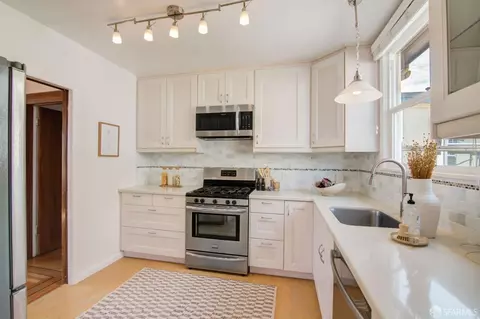 565 Miramar Ave, San Francisco, CA 94112 photo 10