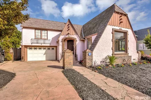 2849 Santa Clara Ave, Alameda, CA 94501