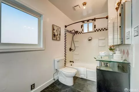 520 Lisbon St, San Francisco, CA 94112 photo 28