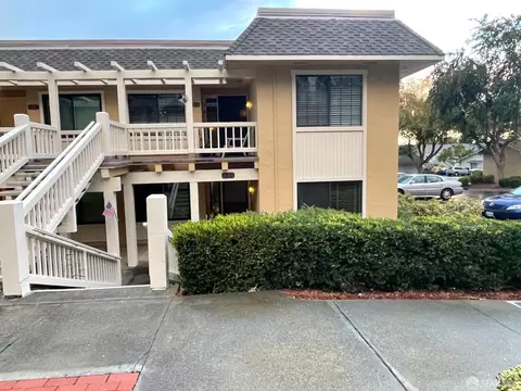 5364 Cribari Crst, San Jose, CA 95135