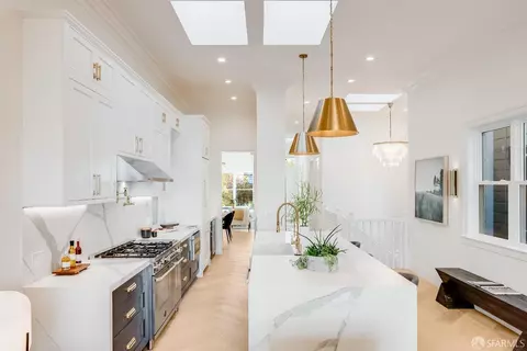 2858 22nd St, San Francisco, CA 94110 photo 11