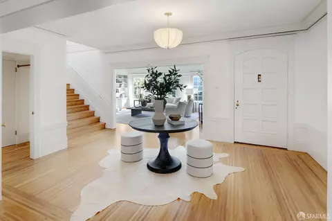 Entry Way - 45 Walnut St, San Francisco, CA 94118 photo 2 of 4