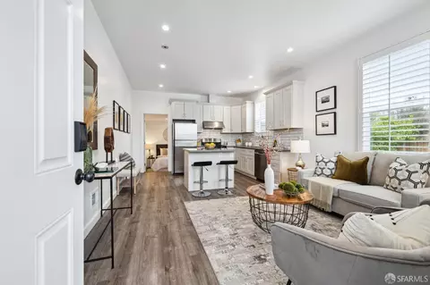 349 Ellington Ave, San Francisco, CA 94112 photo 7