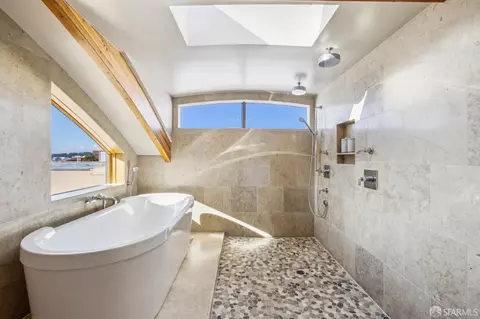 Bath - 72 Nido Ave, San Francisco, CA 94115 photo 3 of 8