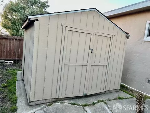 2036 Hellings Ave, Richmond, CA 94801 photo 15
