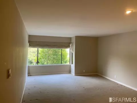 60 Ora Way #H203, San Francisco, CA 94131