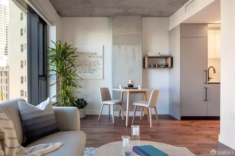 960 Market St #310, San Francisco, CA 94102