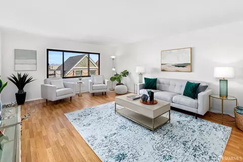 Living - 80 Montezuma St, San Francisco, CA 94110 photo 3 of 3