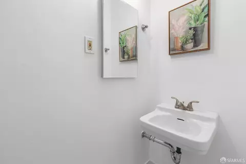 Bath - 80 Montezuma St, San Francisco, CA 94110 photo 2 of 2