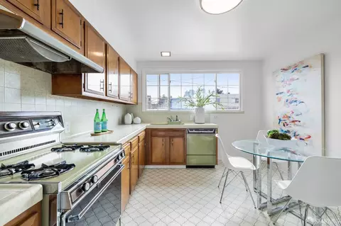 1455 Eucalyptus Dr, San Francisco, CA 94132 photo 14