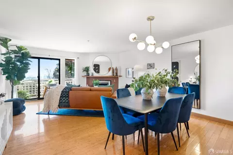 806 Red Leaf Ct, San Francisco, CA 94134 photo 2